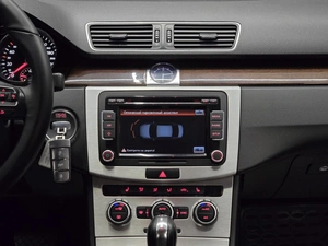 Седан Volkswagen Passat 2012 года, 950000 рублей, Красноярск