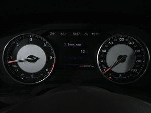 Внедорожник Volkswagen Touareg 2019 года, 4349000 рублей, Аксай