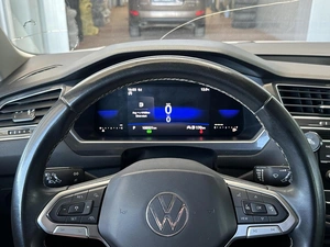 Внедорожник Volkswagen Tiguan 2022 года, 2650000 рублей, Уфа