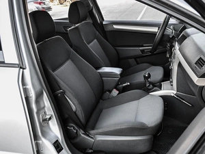 Седан Opel Astra 2008 года, 639000 рублей, Кирилловка