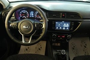 Седан Kia Rio 2018 года, 1399000 рублей, Омск