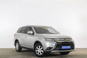 Внедорожник Mitsubishi Outlander 2016 года, 1899000 рублей, Тюмень