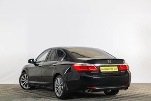 Седан Honda Accord 2013 года, 1699000 рублей, Тюмень