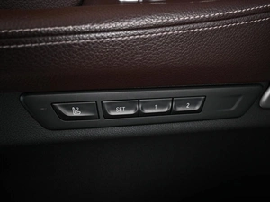 Седан BMW 7 серия 2018 года, 3799000 рублей, Аксай