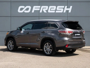 Внедорожник Toyota Highlander 2014 года, 2970000 рублей, Краснодар