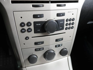 Седан Opel Astra 2008 года, 599000 рублей, Воронеж