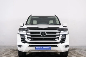 Внедорожник Toyota Land Cruiser 2021 года, 10399000 рублей, Красноярск