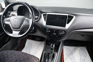 Седан Hyundai Solaris 2018 года, 1049000 рублей, Оренбург
