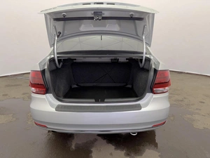 Седан Volkswagen Polo 2015 года, 1136000 рублей, Орёл