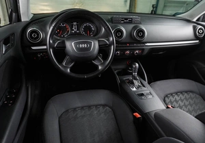 Хетчбэк Audi A3 2013 года, 1147000 рублей, Воронеж
