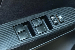 Внедорожник Toyota RAV4 2013 года, 2349000 рублей, Омск