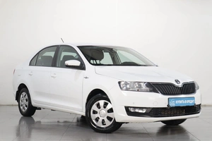 Лифтбек Skoda Rapid 2018 года, 1379000 рублей, Челябинск