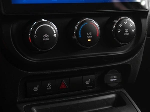 Внедорожник Jeep Liberty 2015 года, 1599000 рублей, Тюмень