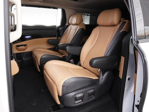 Минивэн Kia Carnival 2021 года, 4149000 рублей, Москва