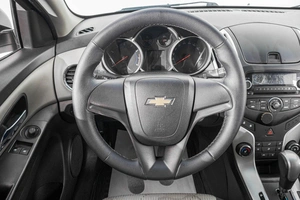 Седан Chevrolet Cruze 2014 года, 799000 рублей, Барнаул