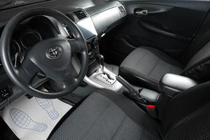 Седан Toyota Corolla 2007 года, 699000 рублей, Тюмень