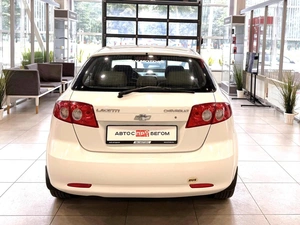 Хэтчбек Chevrolet Lacetti 2010 года, 615000 рублей, Орёл
