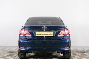 Седан Toyota Corolla 2011 года, 1119000 рублей, Красноярск