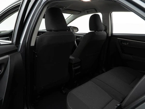 Седан Toyota Corolla 2013 года, 1350050 рублей, Москва