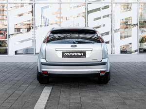 Хетчбэк Ford Focus 2005 года, 580000 рублей, Ставрополь