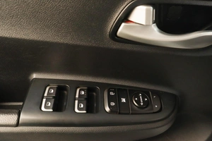 Седан Kia Rio 2017 года, 1369000 рублей, Челябинск