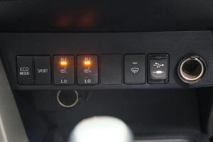 Внедорожник Toyota RAV4 2012 года, 1649000 рублей, Омск