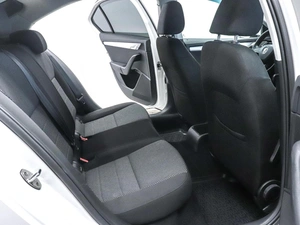 Лифтбек Skoda Octavia 2015 года, 1029000 рублей, Красноярск