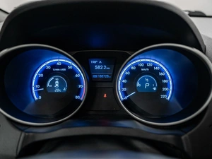 Внедорожник Hyundai ix35 2011 года, 1349000 рублей, Красноярск