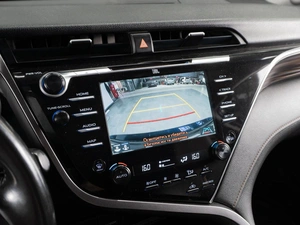 Седан Toyota Camry 2018 года, 2349000 рублей, Тюмень