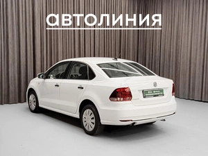 Седан Volkswagen Polo 2019 года, 850000 рублей, Красноярск