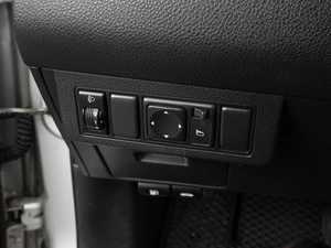 Хетчбэк Nissan Tiida 2008 года, 599000 рублей, Воронеж