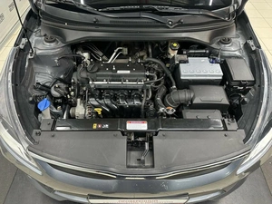 Седан Kia Rio 2017 года, 1260000 рублей, Красноярск
