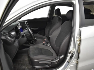 Седан Kia Rio 2014 года, 819100 рублей, Казань