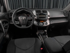 Внедорожник Toyota RAV4 2011 года, 1399000 рублей, Тюмень