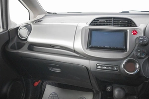 Хетчбэк Honda Fit 2012 года, 1039000 рублей, Кемерово