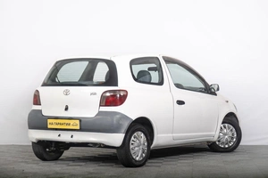 Хетчбэк Toyota Vitz 1999 года, 399000 рублей, Томск
