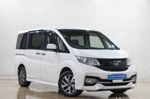 Минивэн Honda Stepwgn Spada 2016 года, 1799000 рублей, Новокузнецк