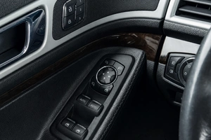 Внедорожник Ford Explorer 2012 года, 1679000 рублей, Челябинск