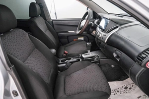 Пикап Mitsubishi L200 2014 года, 1459000 рублей, Красноярск