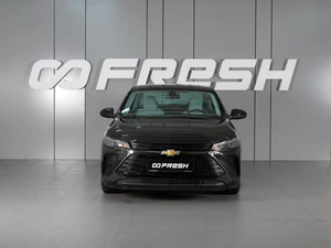 Седан Chevrolet Monza 2023 года, 1598000 рублей, Красный Пахарь