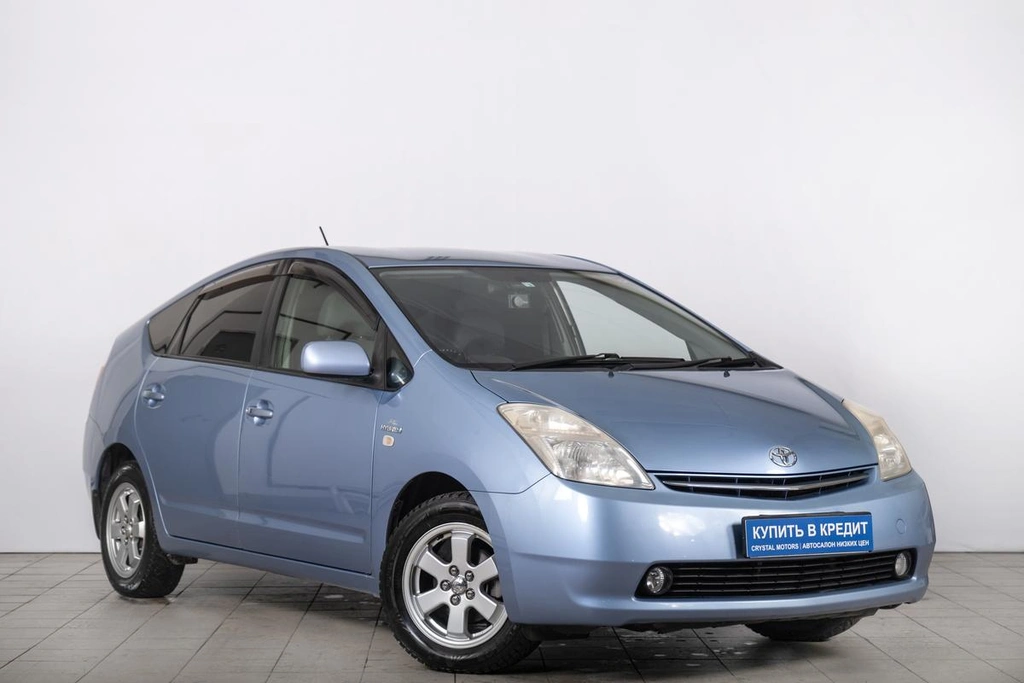 Лифтбек Toyota Prius 2008 года, 899000 рублей, Томск