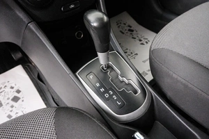 Хетчбэк Hyundai Solaris 2012 года, 729000 рублей, Красноярск