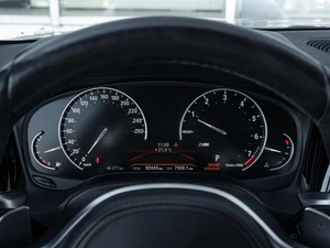 Седан BMW 3 серия 2019 года, 3799000 рублей, Нижний Новгород