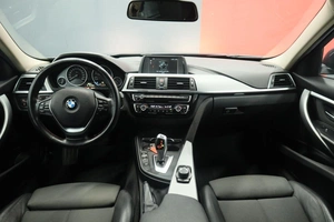 Седан BMW 3 серии 2018 года, 3120000 рублей, Курск