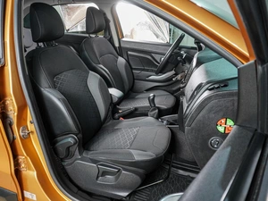 Хетчбэк ВАЗ (LADA) XRAY Cross 2019 года, 980000 рублей, Воронеж