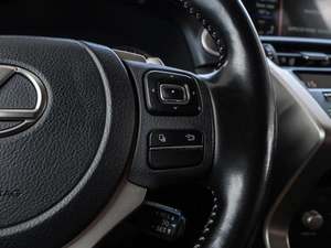 Внедорожник Lexus NX 2020 года, 3299000 рублей, Волгоград