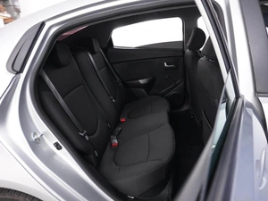 Седан Kia Rio 2016 года, 819325 рублей, Москва