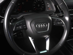 Внедорожник Audi Q7 2019 года, 5337000 рублей, Красный Пахарь