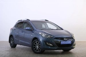 Хетчбэк Hyundai i30 2012 года, 949000 рублей, Омск