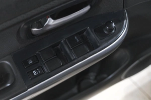 Внедорожник Suzuki Grand Vitara 2011 года, 1199000 рублей, Новокузнецк